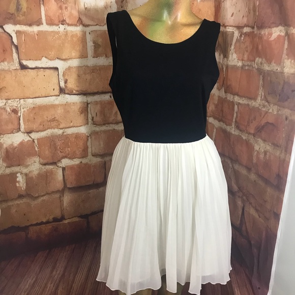 CUTE Summer Party Dress size 6 - Picture 1 of 6